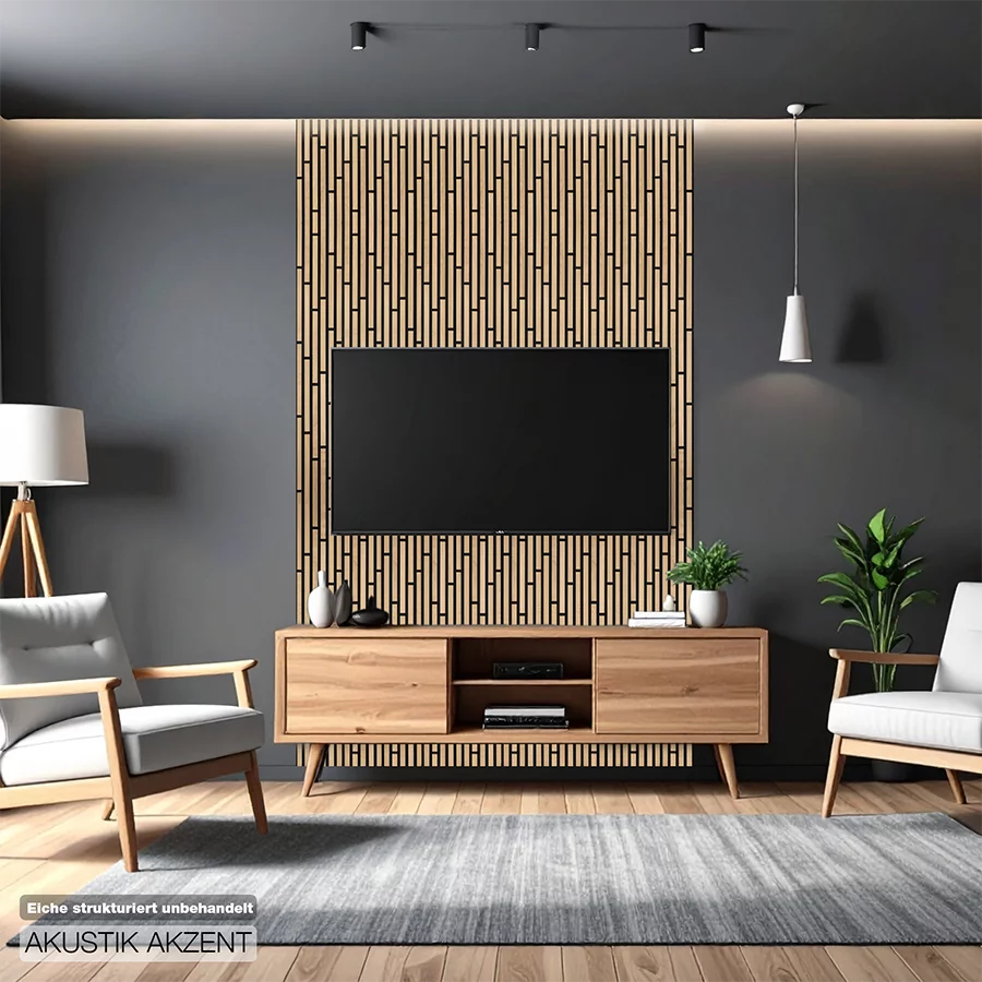 Akustikpaneel aus Eiche unbehandelt strukturiert als TV-Wand im modernen Wohnzimmer mit Holz-Sideboard und Sesseln von Wodewa